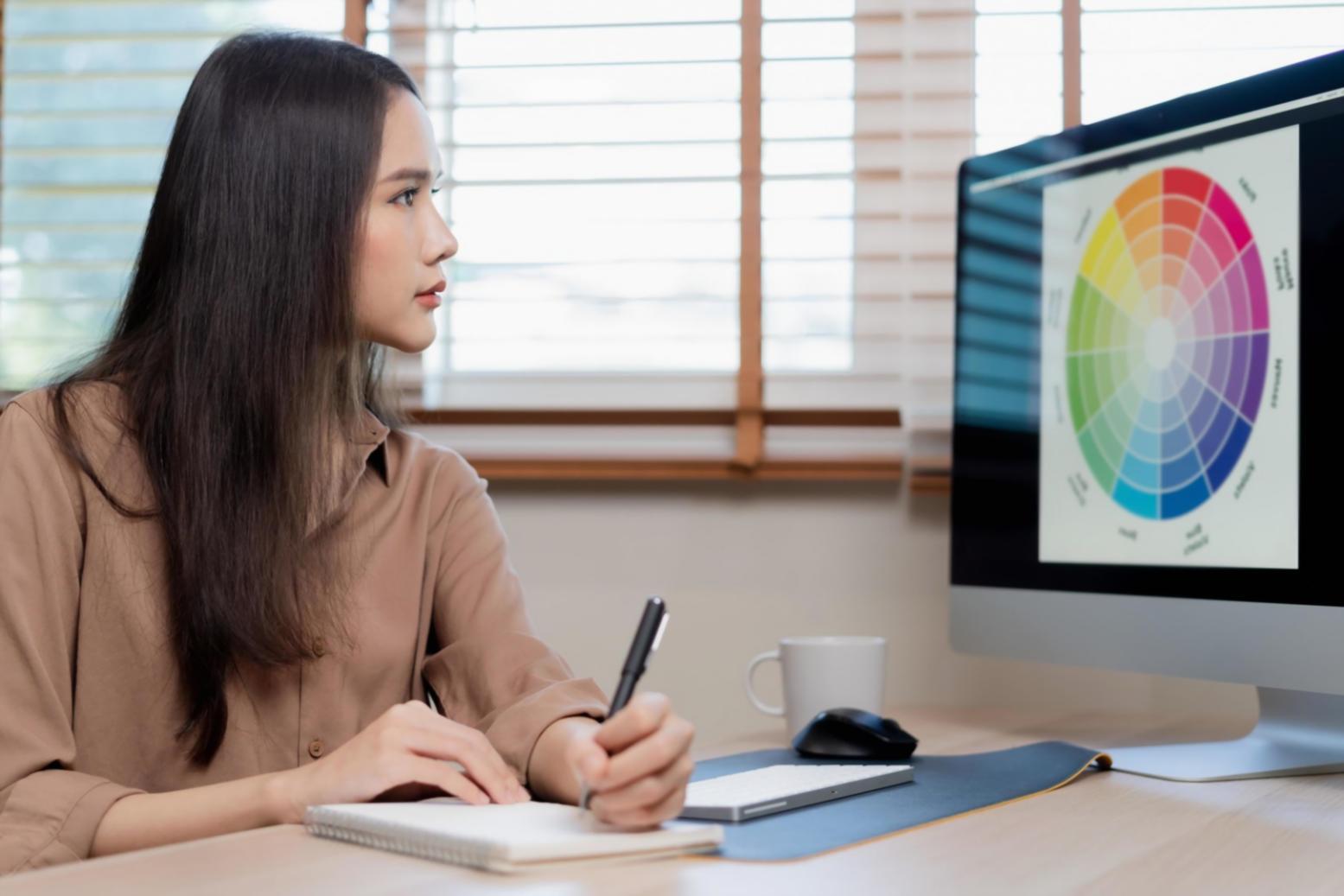 Detaillierte Finanzanalyse und Planungsdokumentation